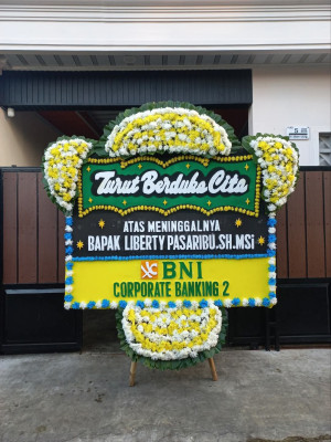 Papan Bunga Duka di Tinoor Dua
